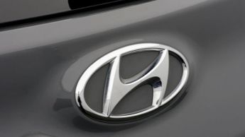 Hyundai KONA PREMIUM