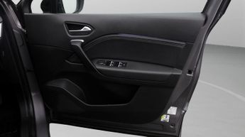 Renault Captur TECHNO E-TECH