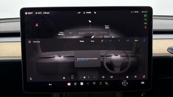 Tesla Model Y BASE