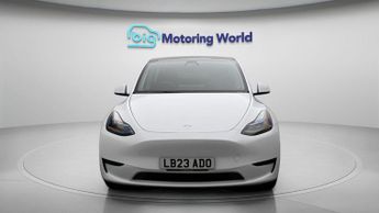 Tesla Model Y BASE