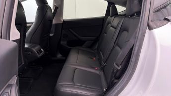 Tesla Model Y BASE
