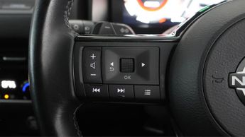 Nissan Qashqai DIG-T N-CONNECTA DCT