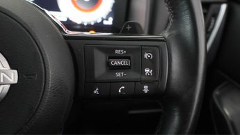 Nissan Qashqai DIG-T N-CONNECTA DCT