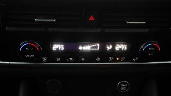 Nissan Qashqai DIG-T N-CONNECTA DCT