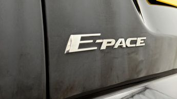 Jaguar E-PACE R-DYNAMIC SE