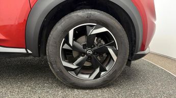Nissan Juke DIG-T N-CONNECTA DCT