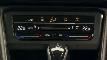 Volkswagen Tiguan LIFE TSI DSG