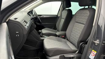 Volkswagen Tiguan LIFE TSI DSG