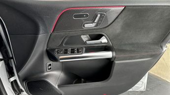 Mercedes-Benz B Class B 220 D AMG LINE PREMIUM PLUS