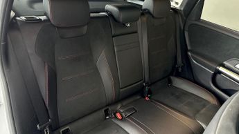 Mercedes-Benz B Class B 220 D AMG LINE PREMIUM PLUS