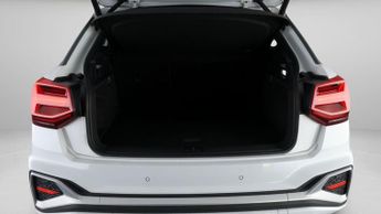 Audi Q2 TFSI S LINE