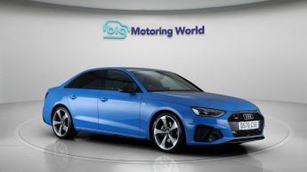 Audi A4 TDI QUATTRO S LINE BLACK EDITION