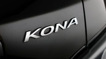 Hyundai KONA PREMIUM
