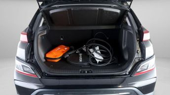 Hyundai KONA PREMIUM