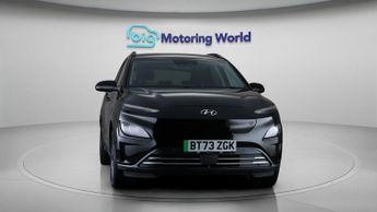 Hyundai KONA PREMIUM