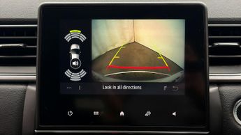 Renault Captur TECHNO E-TECH