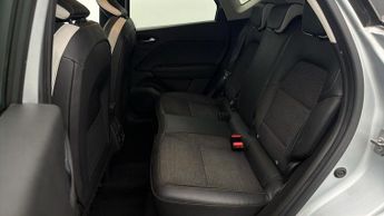 Renault Captur TECHNO E-TECH