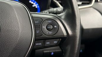 Toyota Corolla ICON TECH