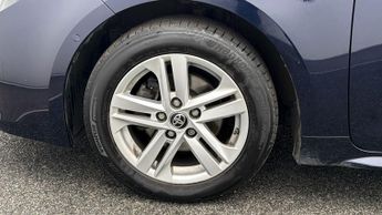 Toyota Corolla ICON TECH