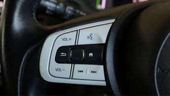 Honda Jazz I-MMD EX