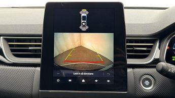 Renault Captur E-TECH ENGINEERED