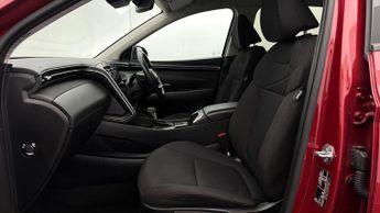 Hyundai TUCSON T-GDI SE CONNECT DCT