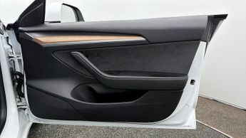 Tesla Model 3 MODEL 3