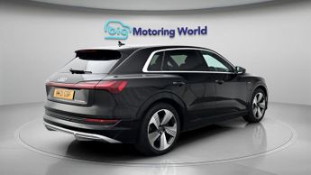 Audi e-tron QUATTRO S LINE