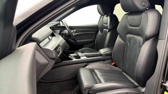 Audi e-tron QUATTRO S LINE