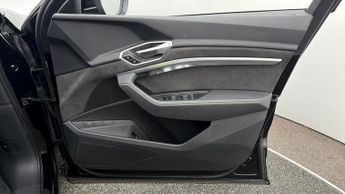 Audi e-tron QUATTRO S LINE