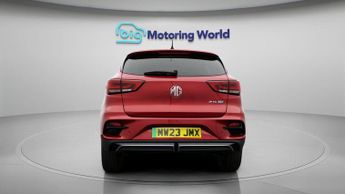 MG MG ZS TROPHY CONNECT