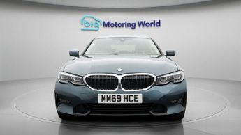 BMW 3 Series 330E SPORT PRO