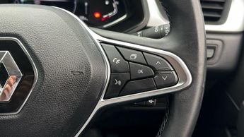 Renault Captur TECHNO E-TECH