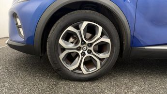 Renault Captur TECHNO E-TECH