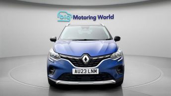 Renault Captur TECHNO E-TECH
