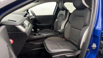 Renault Captur TECHNO E-TECH