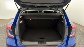 Renault Captur TECHNO E-TECH