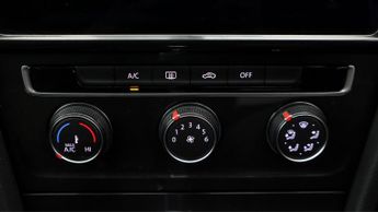 Volkswagen Golf MATCH TDI DSG
