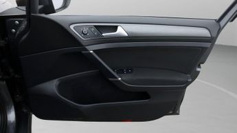 Volkswagen Golf MATCH TDI DSG