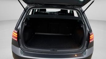 Volkswagen Golf MATCH TDI DSG