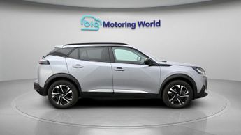 Peugeot E-2008 ALLURE PREMIUM PLUS