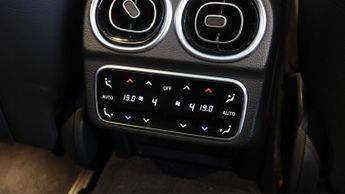 Mercedes-Benz C Class C 200 AMG LINE PREMIUM PLUS