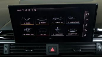 Audi A4 Avant AVANT TFSI S LINE BLACK EDITION