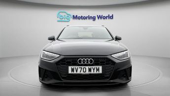Audi A4 Avant AVANT TFSI S LINE BLACK EDITION