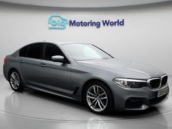 BMW 520 520D M SPORT