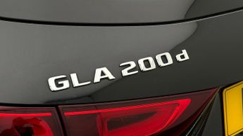 Mercedes-Benz GLA GLA 200 D AMG LINE