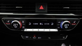 Audi A4 Avant AVANT TFSI S LINE BLACK EDITION