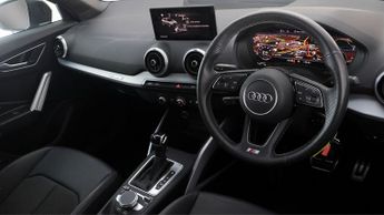 Audi Q2 TFSI S LINE