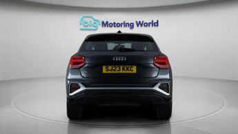 Audi Q2 TFSI S LINE