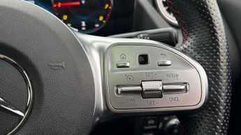 Mercedes-Benz GLA GLA 200 AMG LINE PREMIUM PLUS